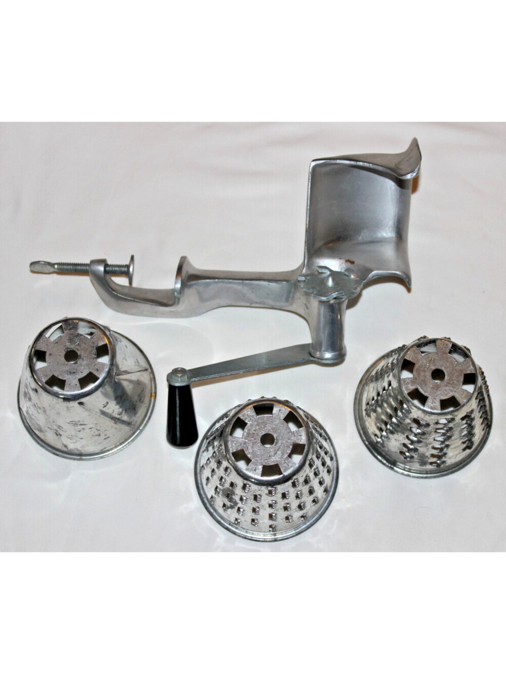 Vintage Saladmaster Manual Food Processor Slicer Shredder Hand Crank 3 Cones